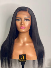 Load image into Gallery viewer, 4x4 Lace Closure Peruvian Hair